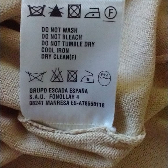 Vintage Escada beaded top - Picture 9 of 9